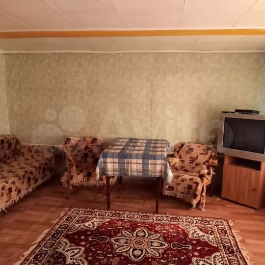 Дом 35 м² на участке 20 сот.