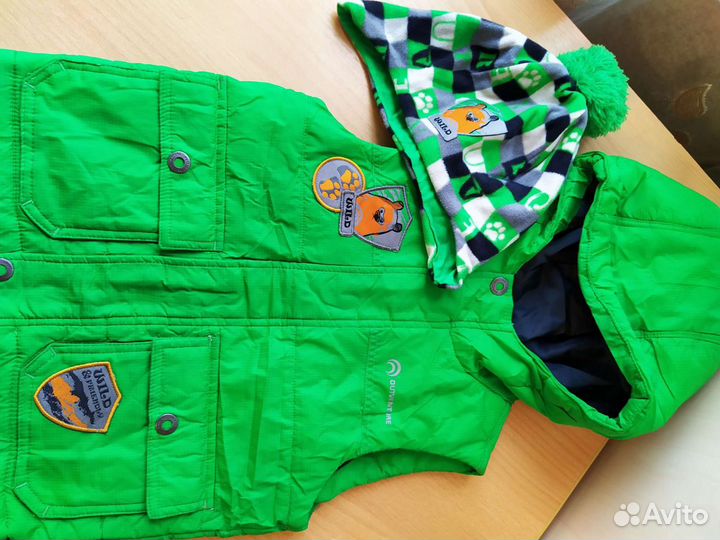 Жилетка утепленная +шапка фирмы Outventure