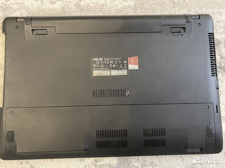 Ноутбук Asus x550v