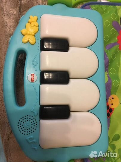 Развивающий коврик Fisher-Price