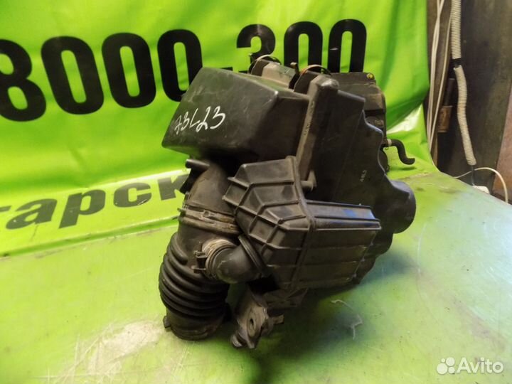 Корпус воздушного фильтра Mazda 3 bk