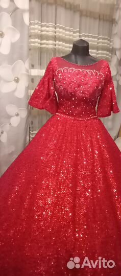 Красное платье на продажу
