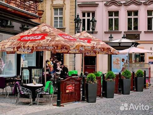 Зонт для летнего кафе