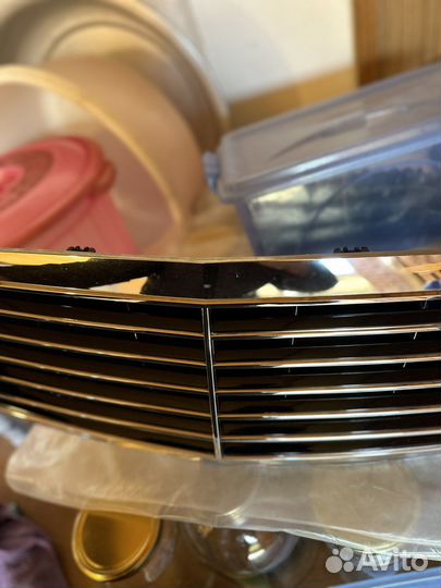 Решетка радиатора w211