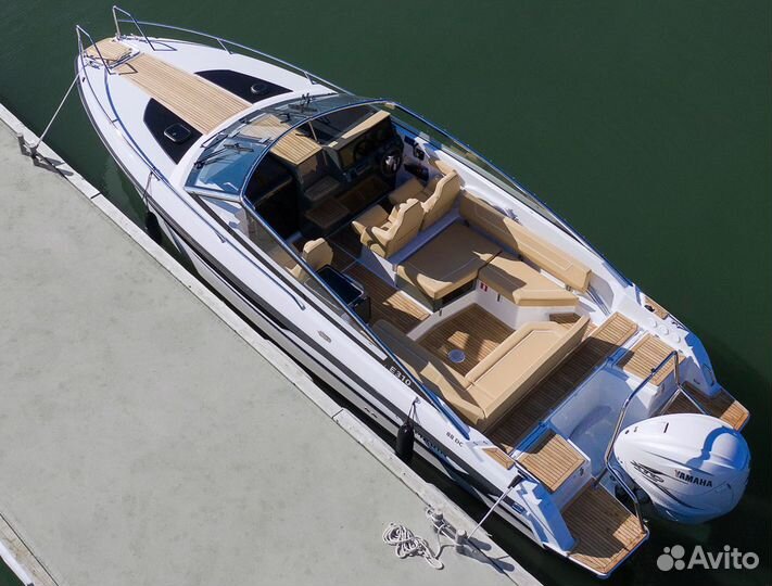 Финский катер Yamarin 88 DC c каютой