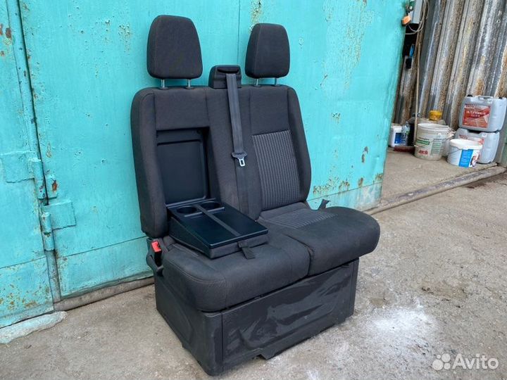 Сиденье пассажирское двойное Ford Transit 8