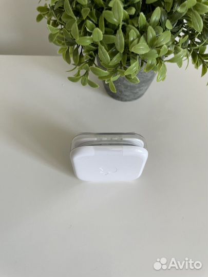 Наушники Apple earpods