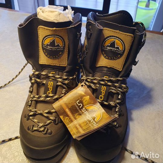 Треккинговые ботинки женские 39 la sportiva