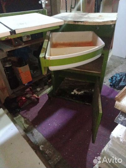 Ящик для инструмента на колесах