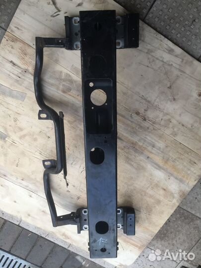 Усилитель бампера передний Land Rover Sport 2 рест