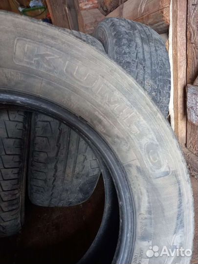 Kumho Road Venture ST KL16 235/65 R17 104H