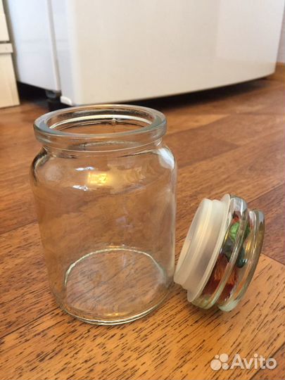 Банка для сыпучих продуктов