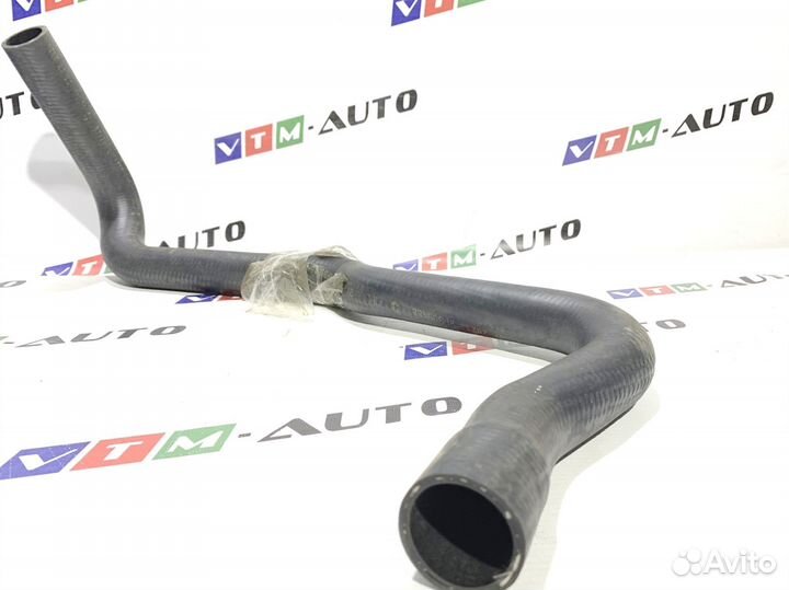 Патрубок радиатора Renault Logan