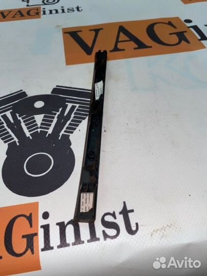 Декор приборной панели Vw Passat B6 3.2 2007