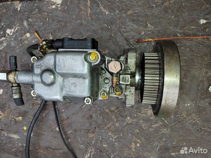 Топливный насос Тнвд Ауди А6с4 2.5 тди AEL