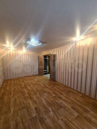 2-к. квартира, 57,2 м², 2/9 эт.