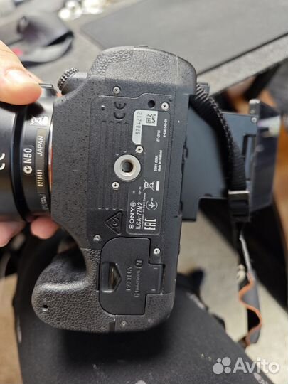 Зеркальная камера sony ilca-77m2m 13к пробег