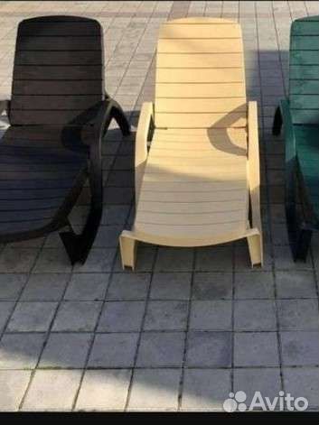 Шезлонги лежаки пластиковые