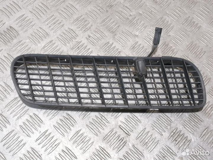 Решетка капота вентиляционная Bmw X5 e53 2000-2007