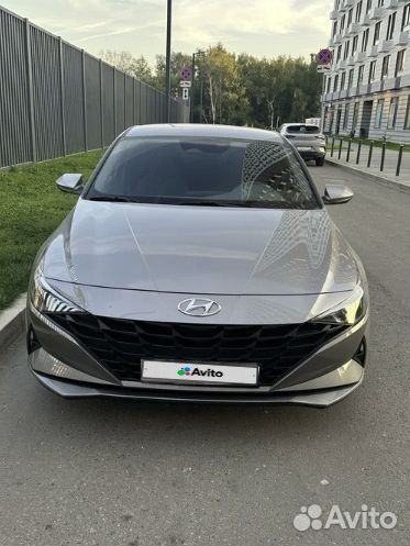 Hyundai Elantra 1.6 AMT, 2022, 2 800 км