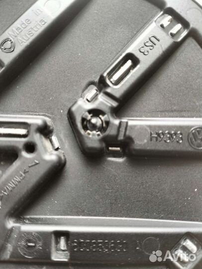 Эмблема WV polo