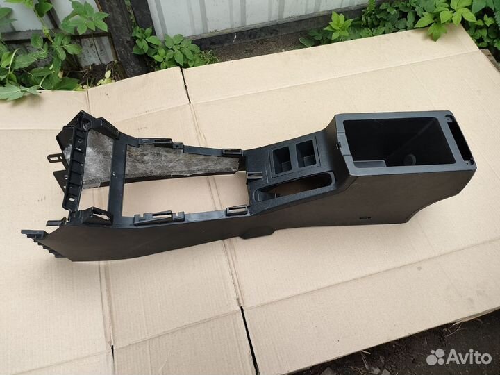 Центральная консоль Lifan X60