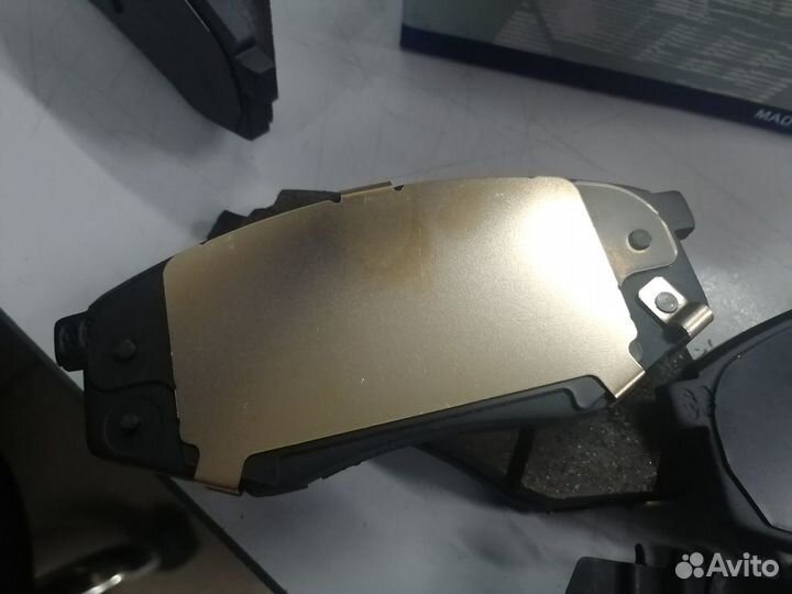 Колодки тормозные передние Хендай Соната. Новые