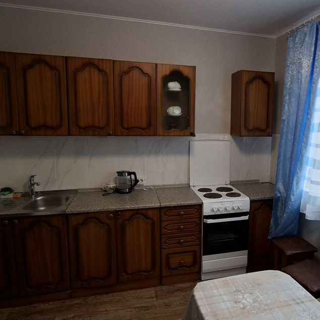 3-к. квартира, 75 м², 1/12 эт.