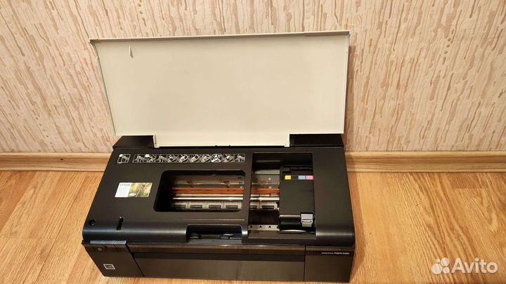 Фотопринтер Epson Stylus Photo R290