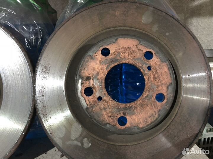 Диски тормозные, передние Toyota Camry v55