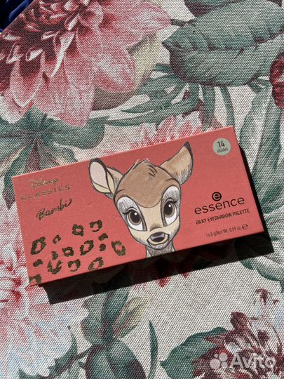 Палетка теней Essence Bambi