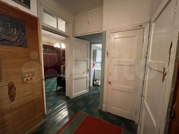 2-к. квартира, 56 м², 3/3 эт.