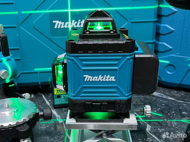 Набор Makita: Шуруповерт+Лазерный уровень