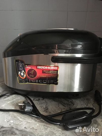Мультиварка Redmond Multicooker M800S multiPRO