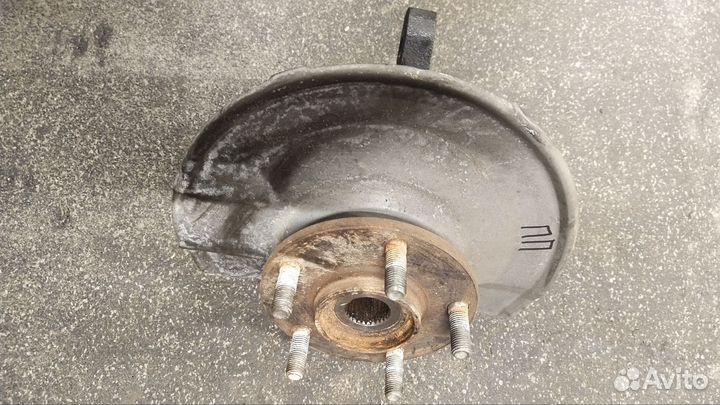 Поворотный кулак ступица Лансер 10 Lancer X