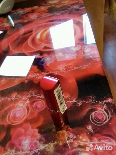 Новая помада