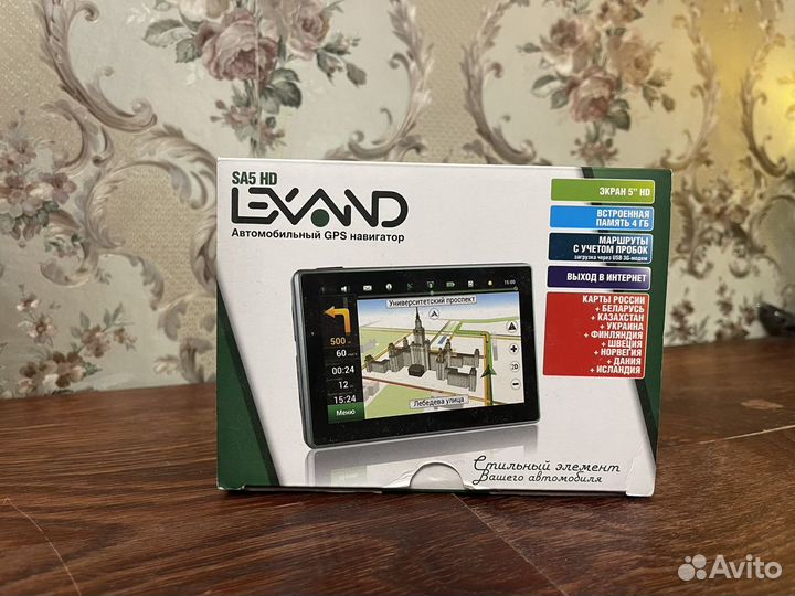 Автомобильный GPS навигатор Lexand SA5 HD