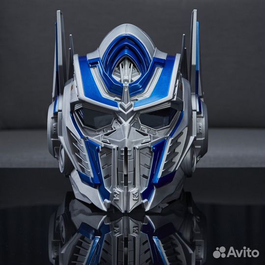 Шлем Hasbro Оптимуса Прайма новый