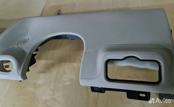 Накладка приборной панели Mercedes GLE167