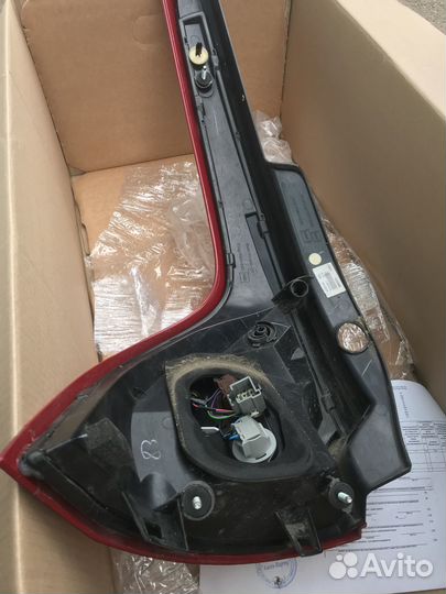 Задний правый фонарь для volvo хс60 2011г