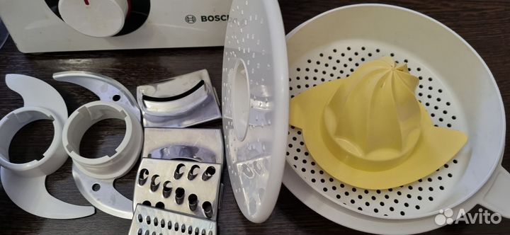 Кухонный комбайн Bosch MCM4100 800 Вт