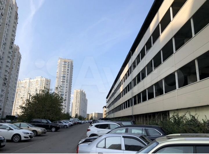 Машиноместо, 16 м²