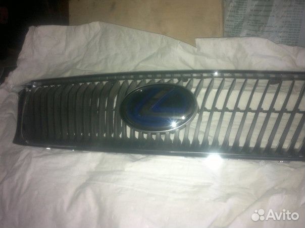 Продам решетку радиатора