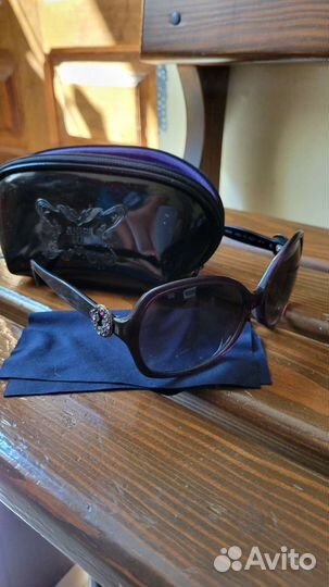 Солнцезащитные очки женские брендовые