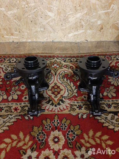 7H8407258C. Кулак правый Фольксваген Т6