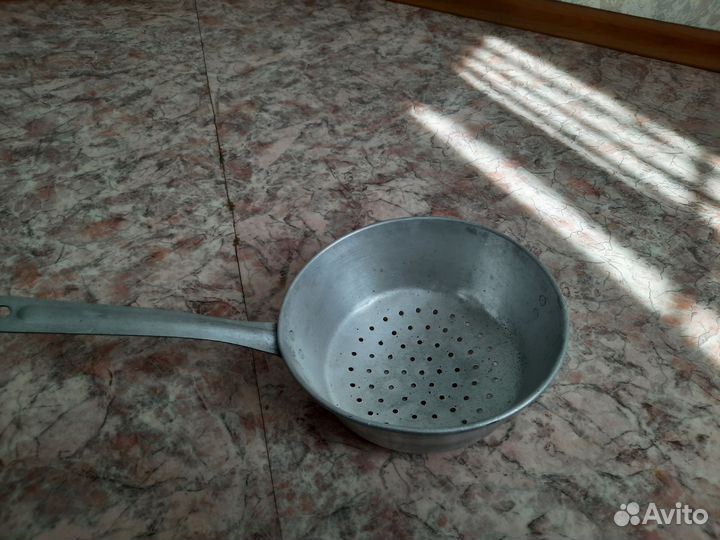 Дуршлаг алюминиевый