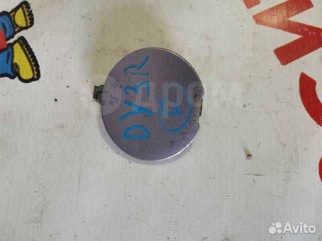 Заглушка в бампер под буксировочный крюк Mazda Dem
