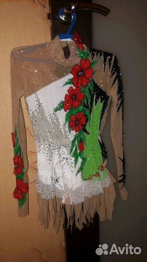 Купальник для художественной гимнастики