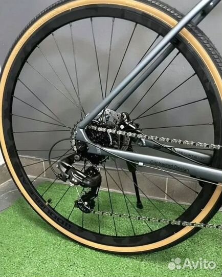 Велосипед гравийный 700C Shimano Altus