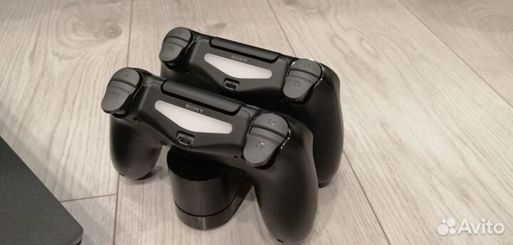 Sony playstation 4 PS4 pro